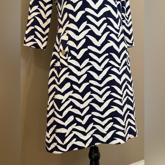 Women’s LILLY PULITZER Navy I Got Lucky Bird Charlene shift dress- Size Small - Picture 4 of 9